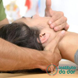 Quiropraxia manual em casa